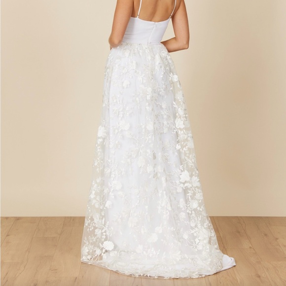 Park & Fifth Victoria Skirt Cape - Picture 1 of 4